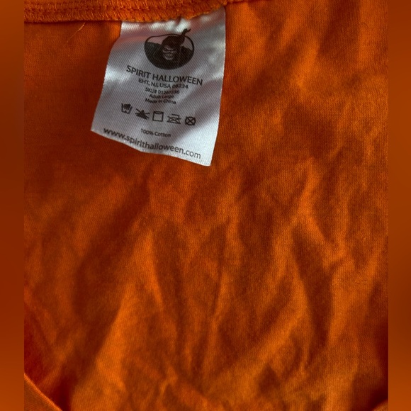 NEW SPIRIT HALLOWEEN Women’s Pumpkin V Neck T-Shirt - Picture 6 of 6